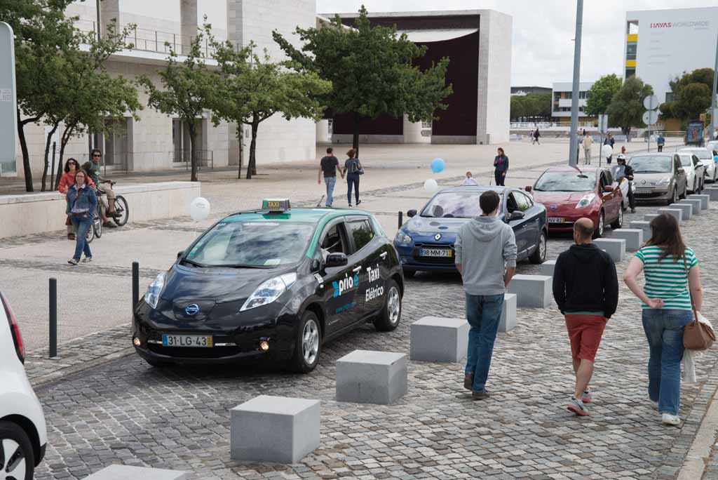 Municípios vão receber dez milhões para comprar carros eléctricos