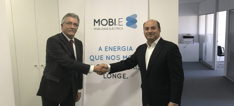 A UVE reuniu com a MOBI.E A UVE reuniu com a MOBI.E