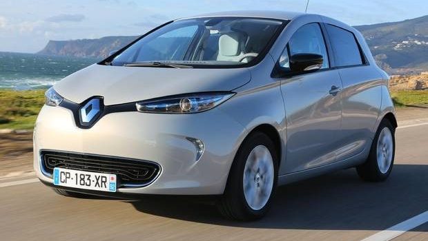 Renault Zoe impõe-se como o carro elétrico mais vendido em 2017