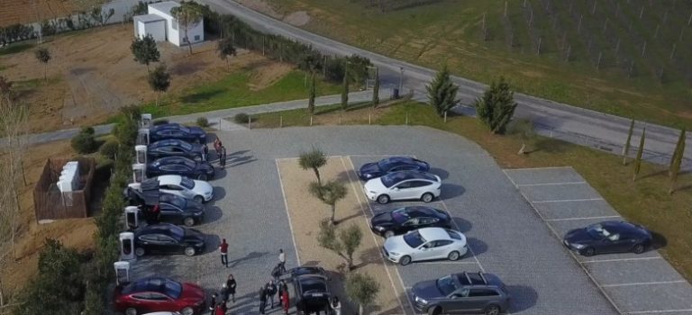 Inauguração oficial dos SuC Tesla em Portugal