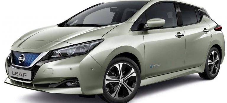 Nissan Leaf de novo na liderança