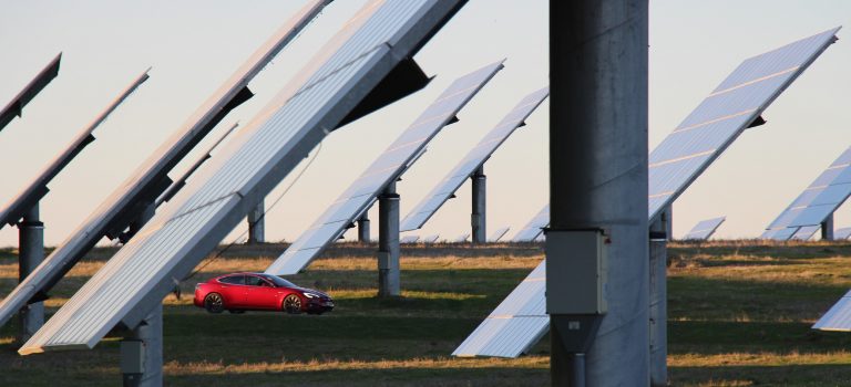 Vendas de Veículos Elétricos em abril de 2020 resistiram à hecatombe.